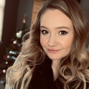 Meet your Posher, Samantha